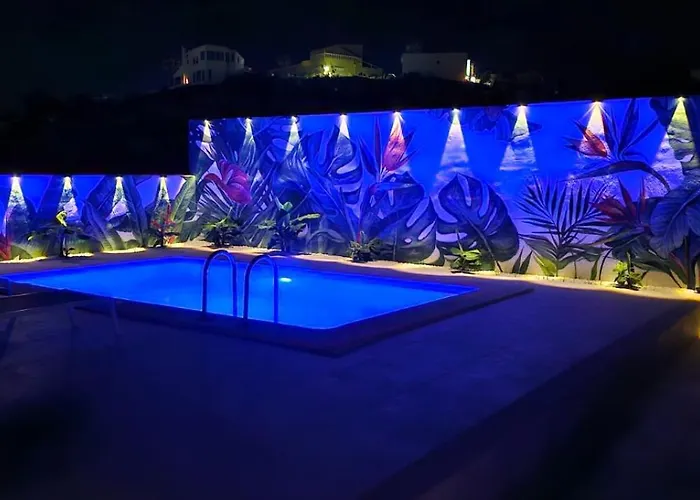 Chalet Edy Con Piscina